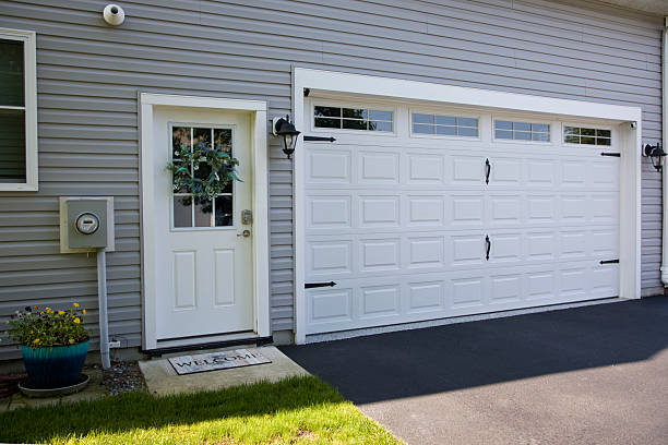 24/7 Emergency Garage Door Panel Replacement experts in Atkins, AR